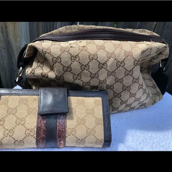 Authentic Gucci set wallet and handbag authentic price firm - Picture 1 of 8